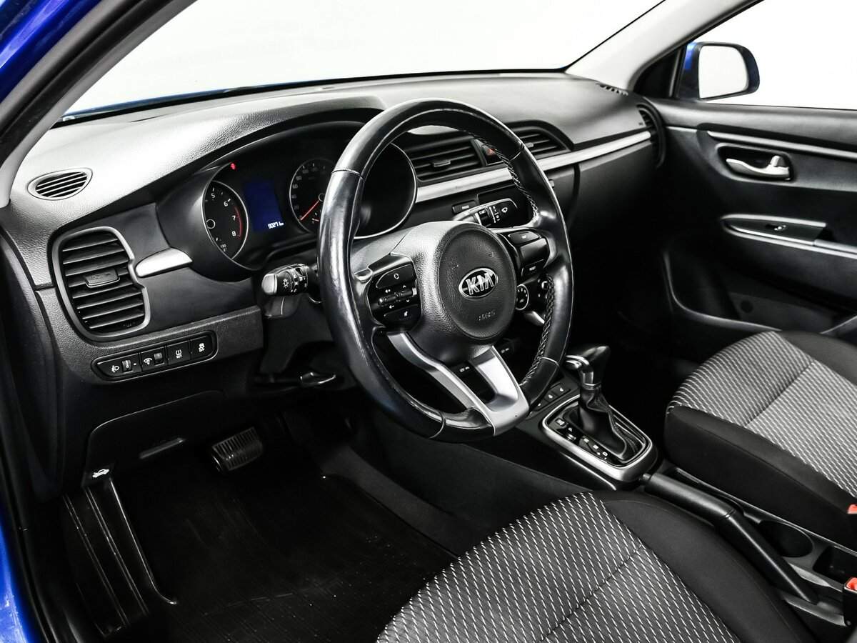 Kia Rio, 2018 Фото №13