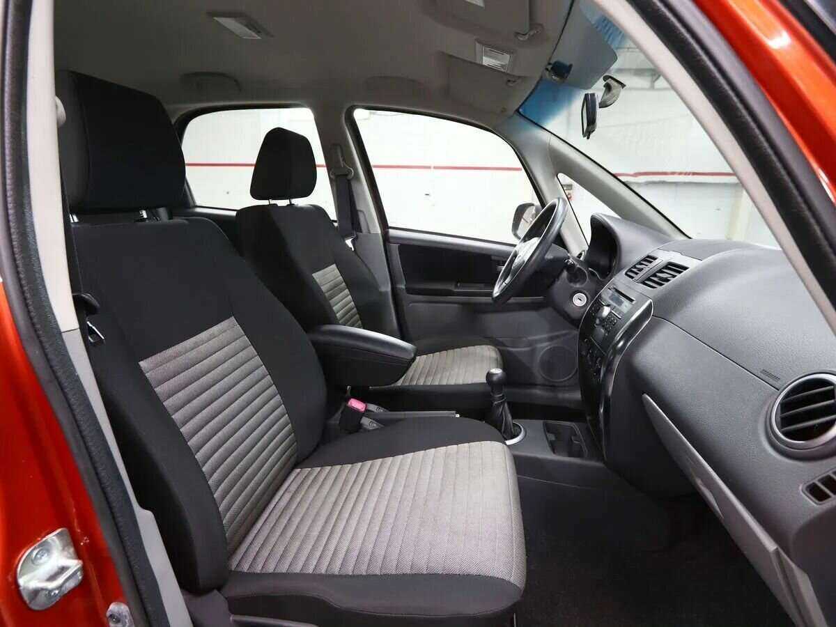 Suzuki SX4, 2013 Фото №8