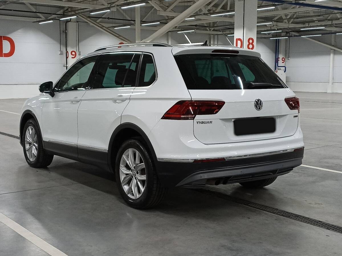 Volkswagen Tiguan, 2018 Фото №7