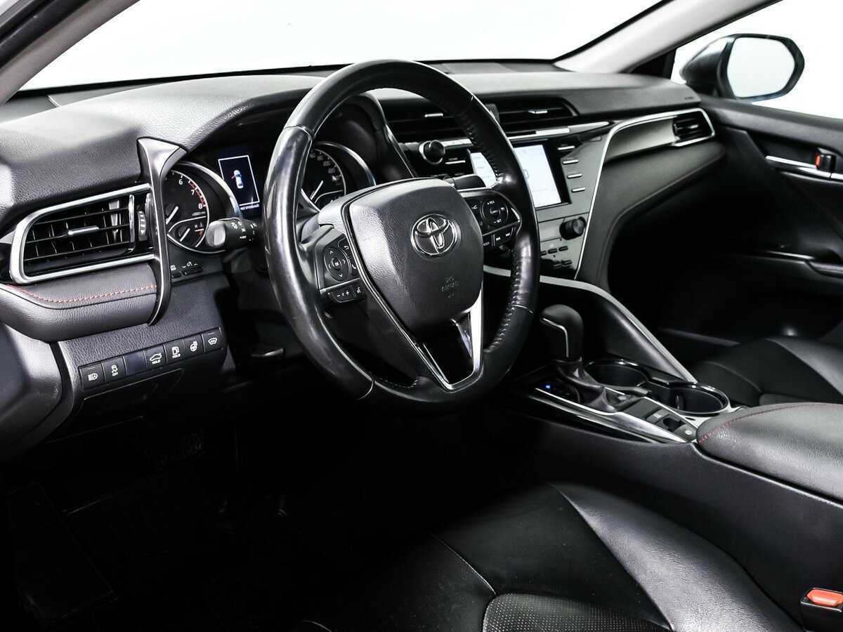 Toyota Camry, 2020 Фото №12