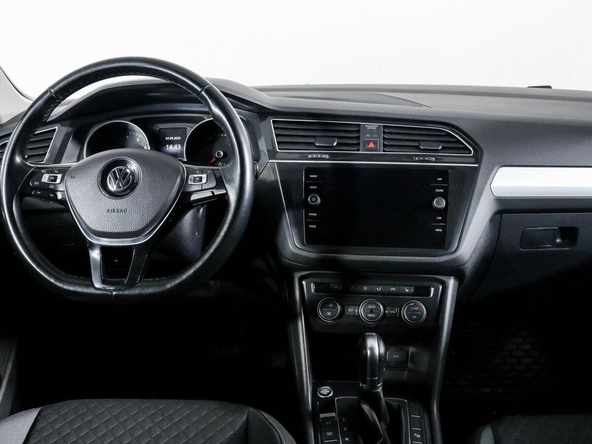 Volkswagen Tiguan, 2017 Фото №9