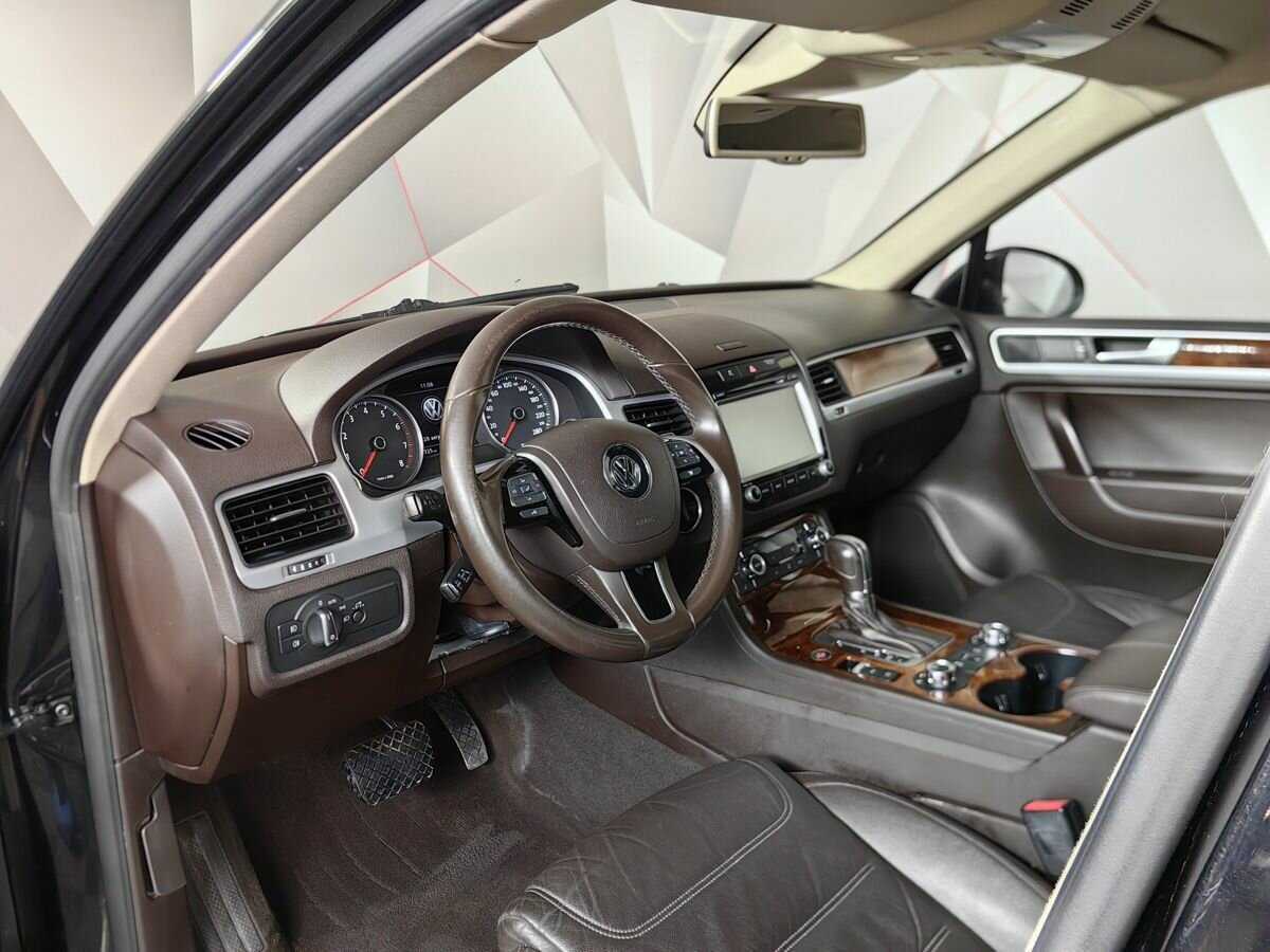 Volkswagen Touareg, 2013 Фото №13