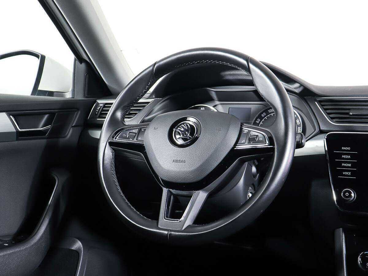 Skoda Superb, 2017 Фото №13