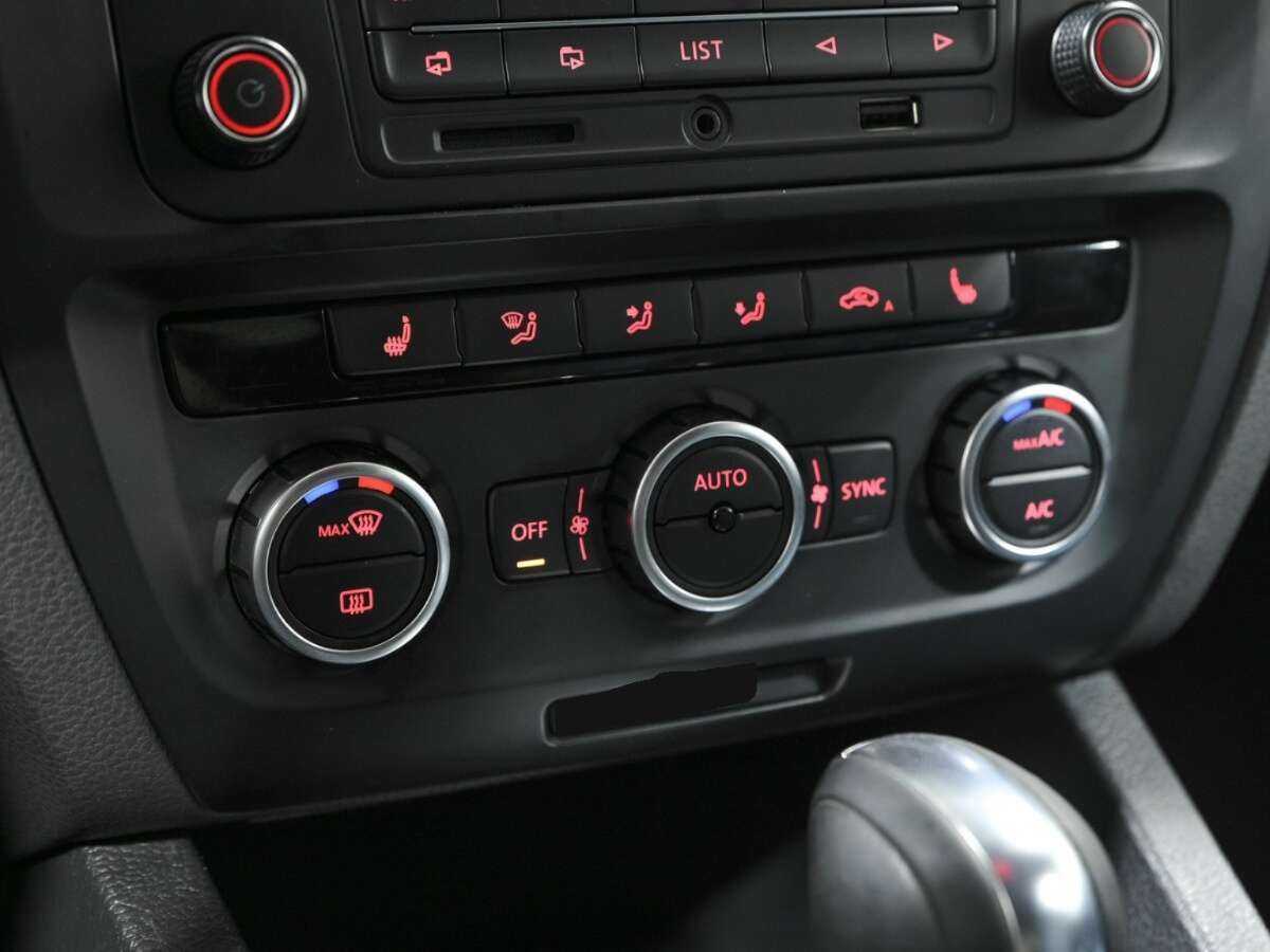 Volkswagen Jetta, 2013 Фото №11