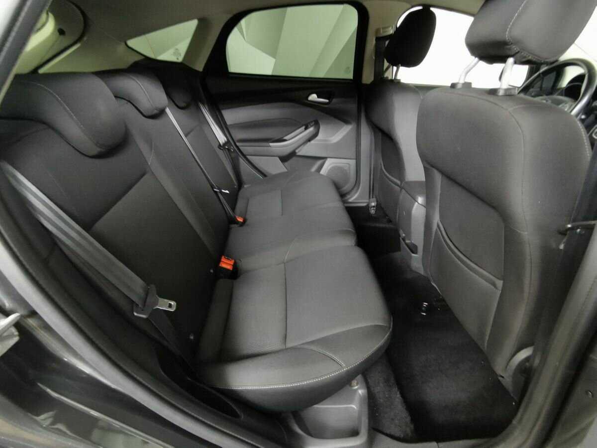 Ford Focus, 2019 Фото №11