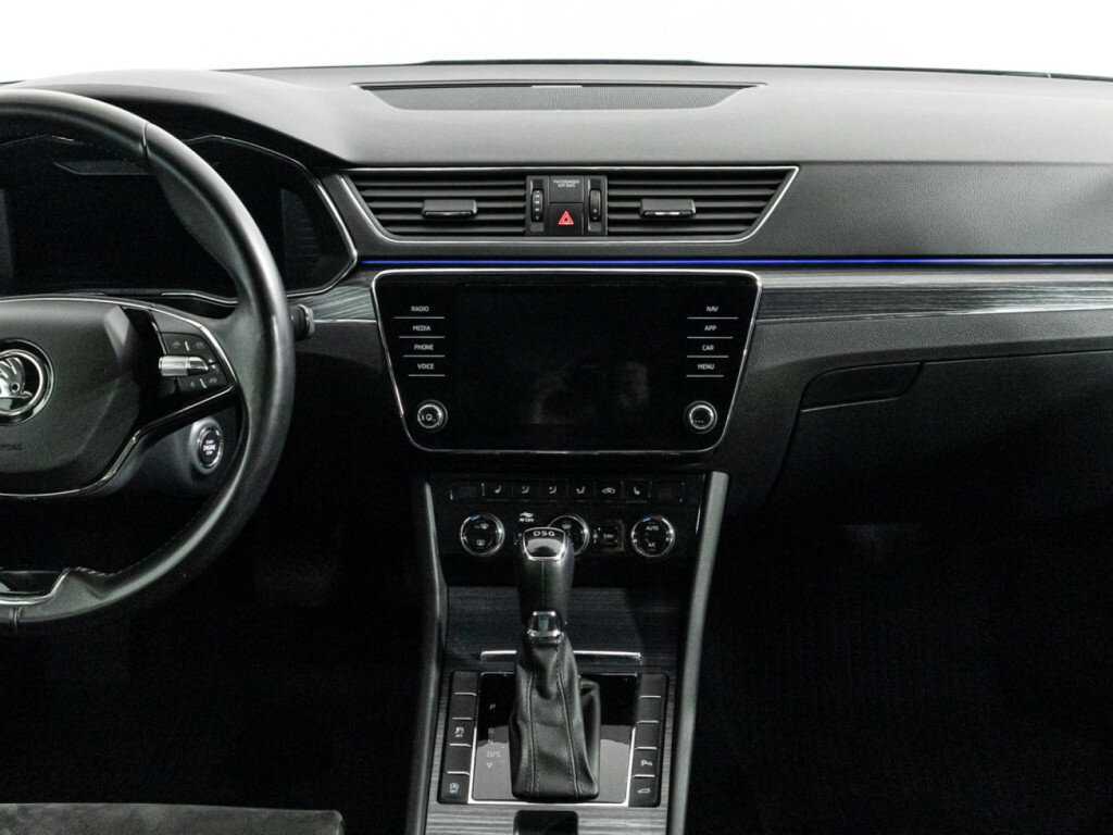 Skoda Superb, 2020 Фото №14