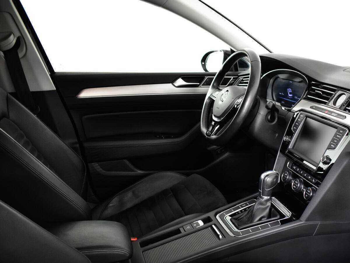 Volkswagen Passat, 2016 Фото №9