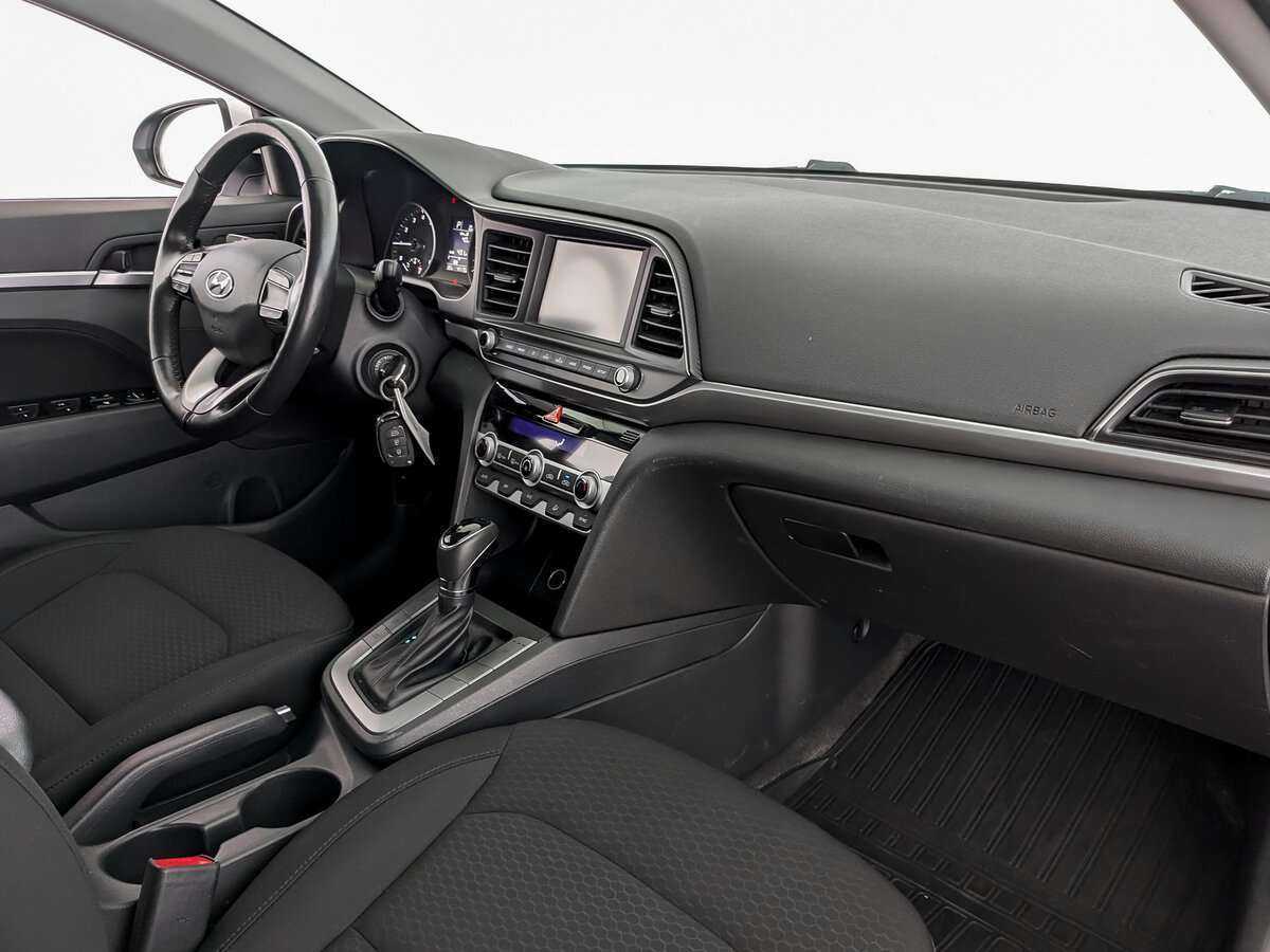 Hyundai Elantra, 2020 Фото №9