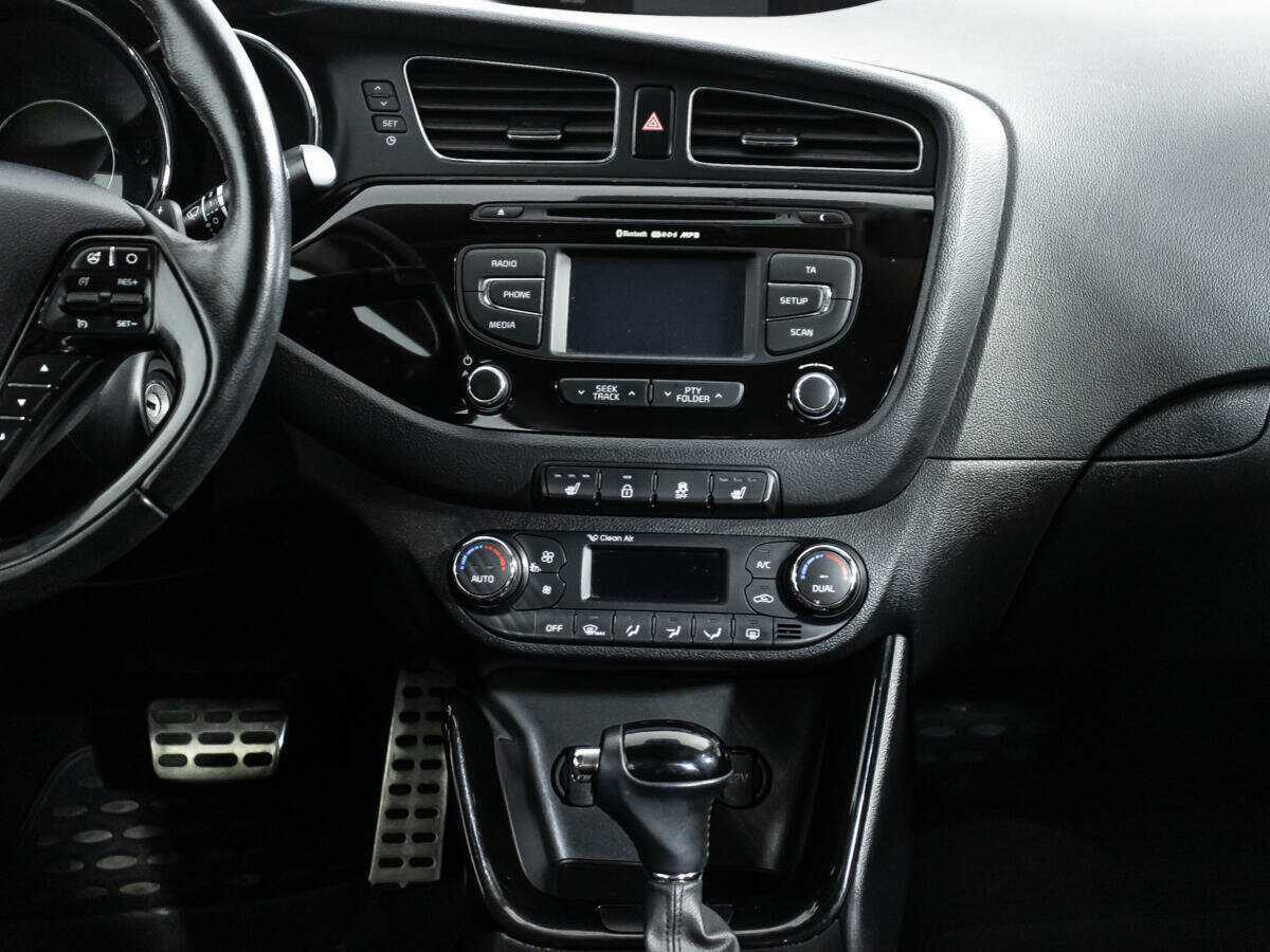 Kia Ceed, 2014 Фото №14