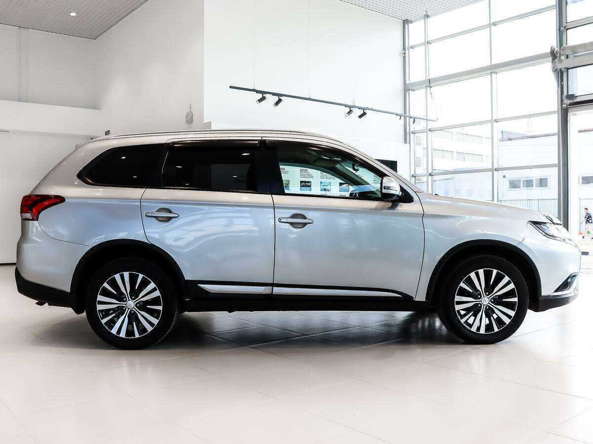 Mitsubishi Outlander, 2019 Фото №4