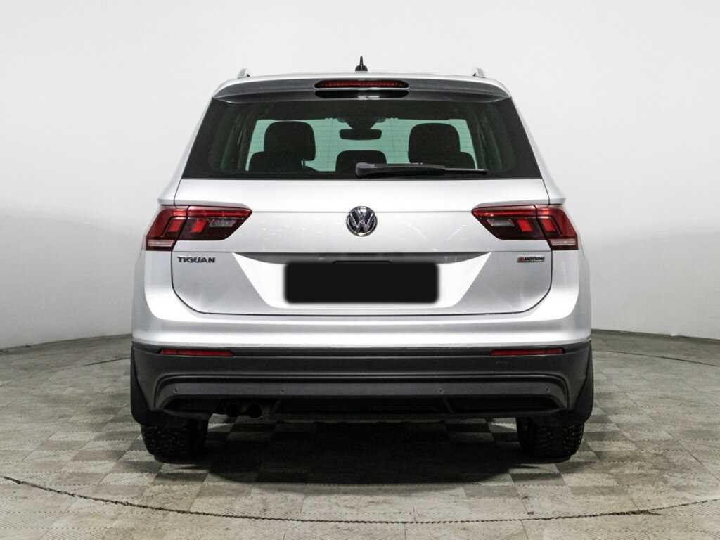 Volkswagen Tiguan, 2019 Фото №6