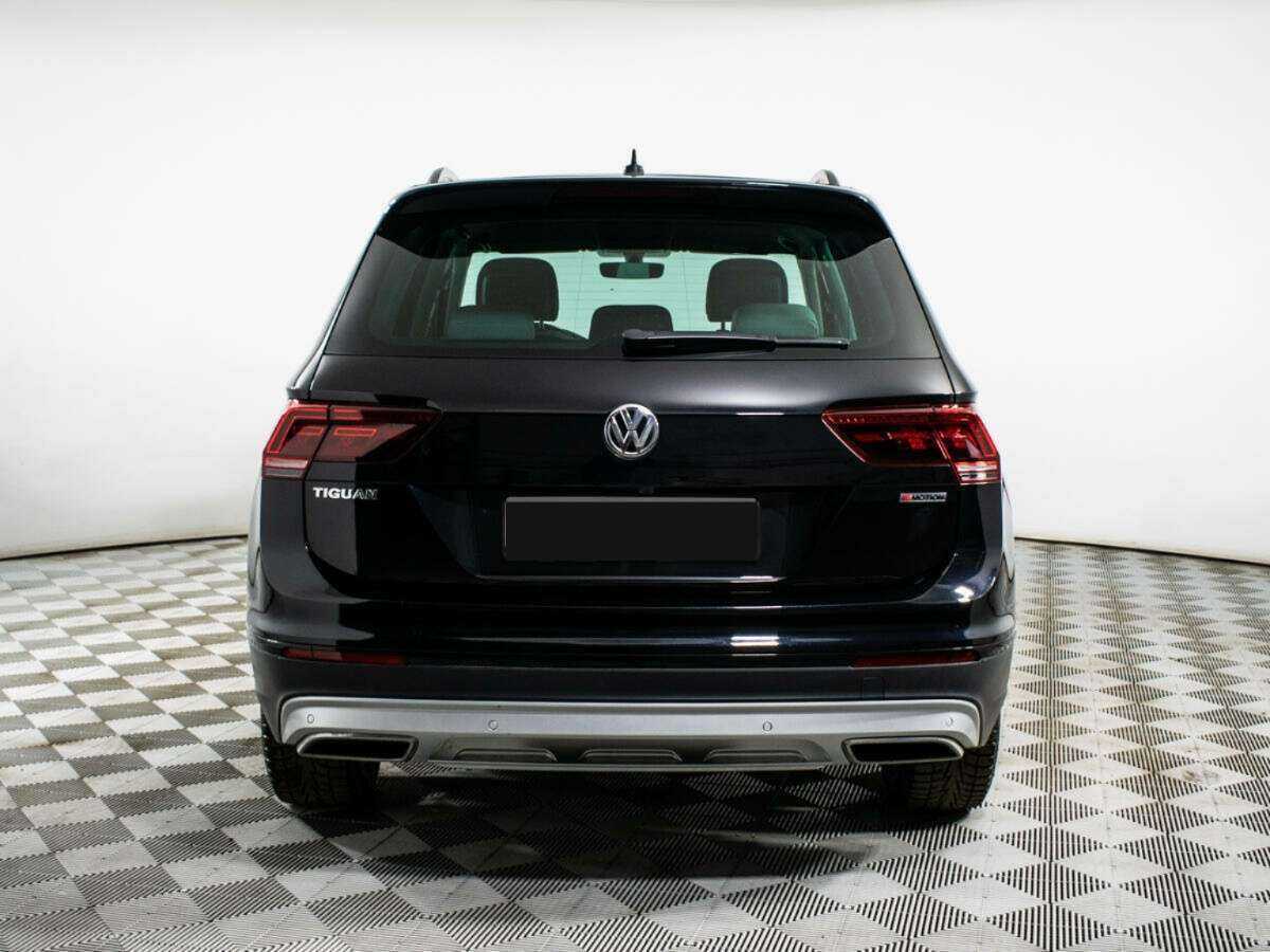 Volkswagen Tiguan, 2018 Фото №6