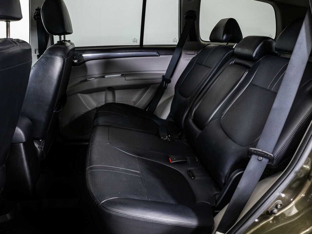 Mitsubishi Pajero Sport, 2015 Фото №10