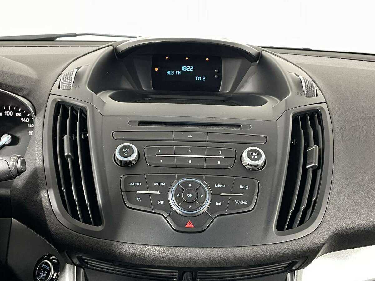 Ford Kuga, 2017 Фото №12