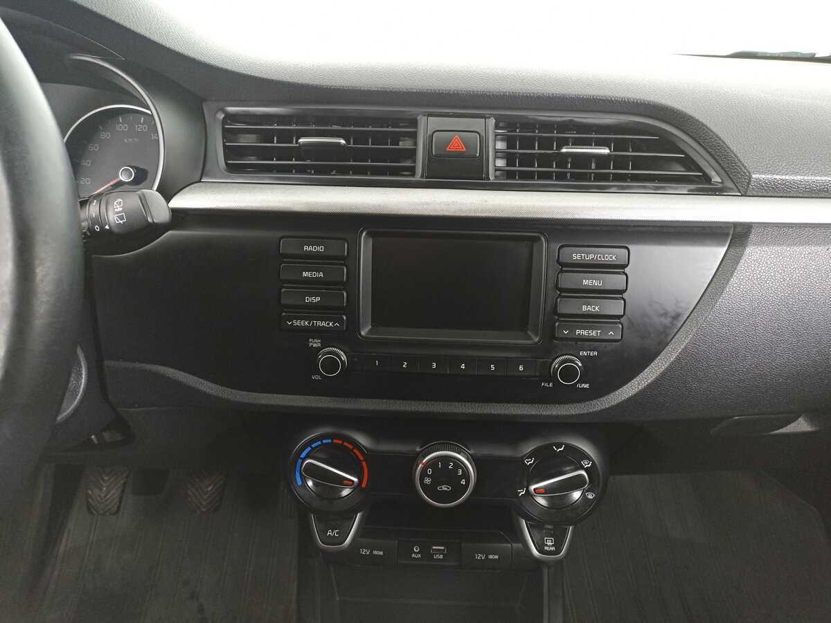 Kia Rio X-Line, 2018 Фото №13
