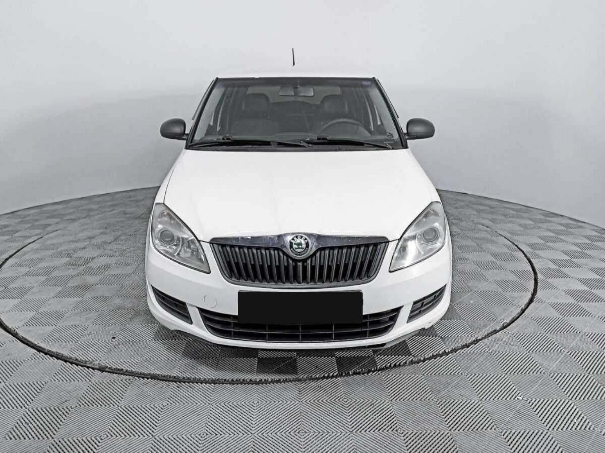 Skoda Fabia, 2012 Фото №2