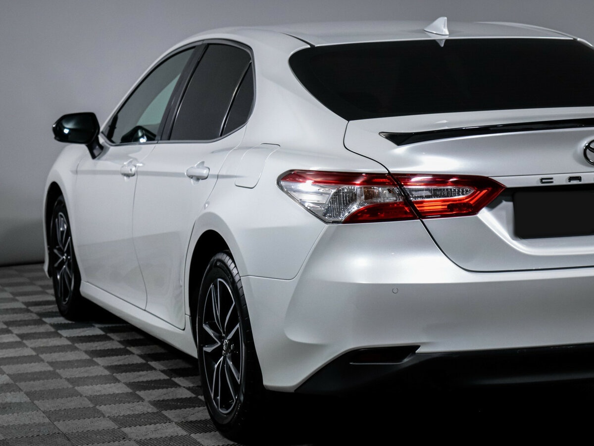Toyota Camry VIII (XV70), 2020 Фото №15