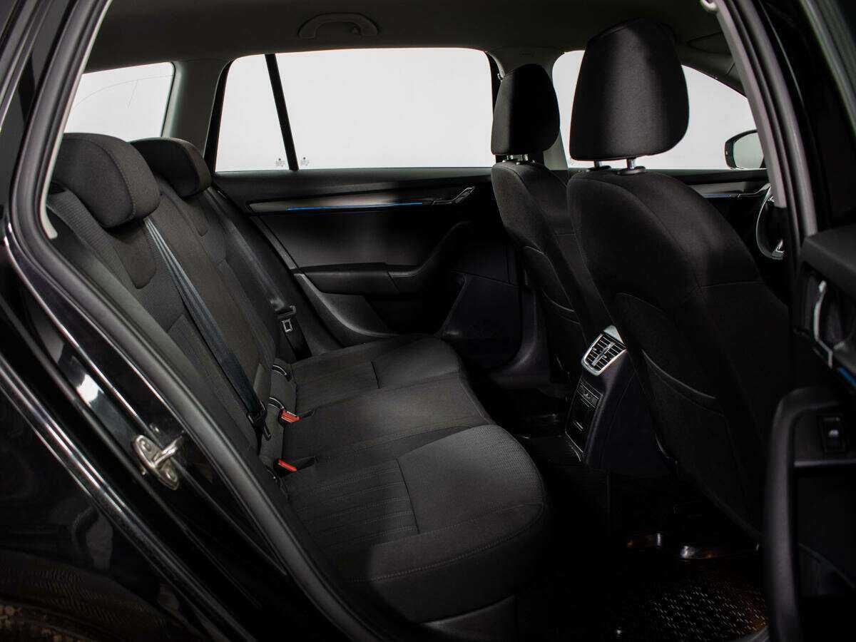 Skoda Octavia, 2018 Фото №10