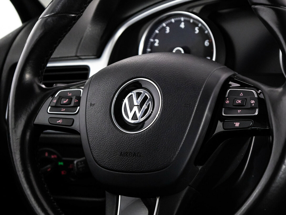 Volkswagen Touareg II, 2012 Фото №9