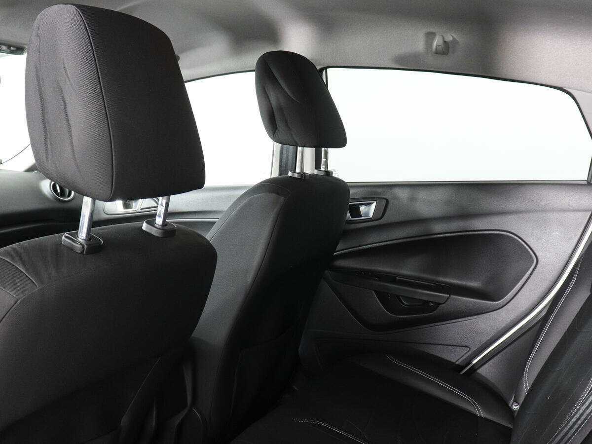 Ford Fiesta, 2016 Фото №10