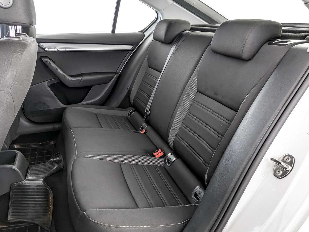 Skoda Octavia, 2018 Фото №12