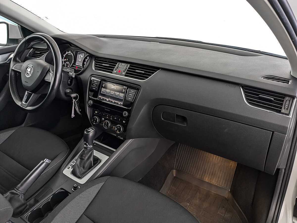Skoda Octavia, 2020 Фото №11
