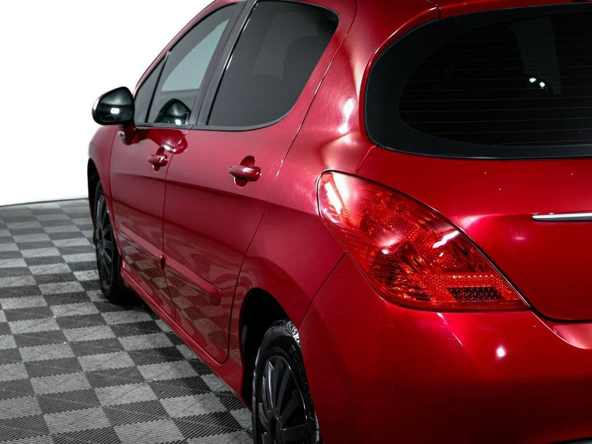 Peugeot 308, 2012 Фото №18