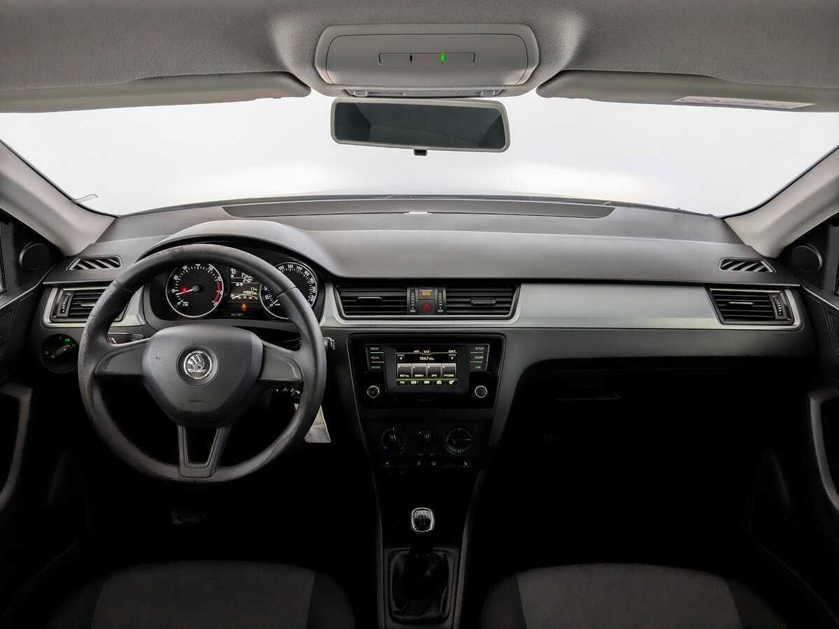 Skoda Rapid, 2017 Фото №14