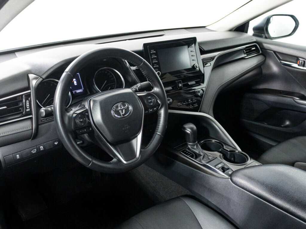 Toyota Camry, 2021 Фото №11