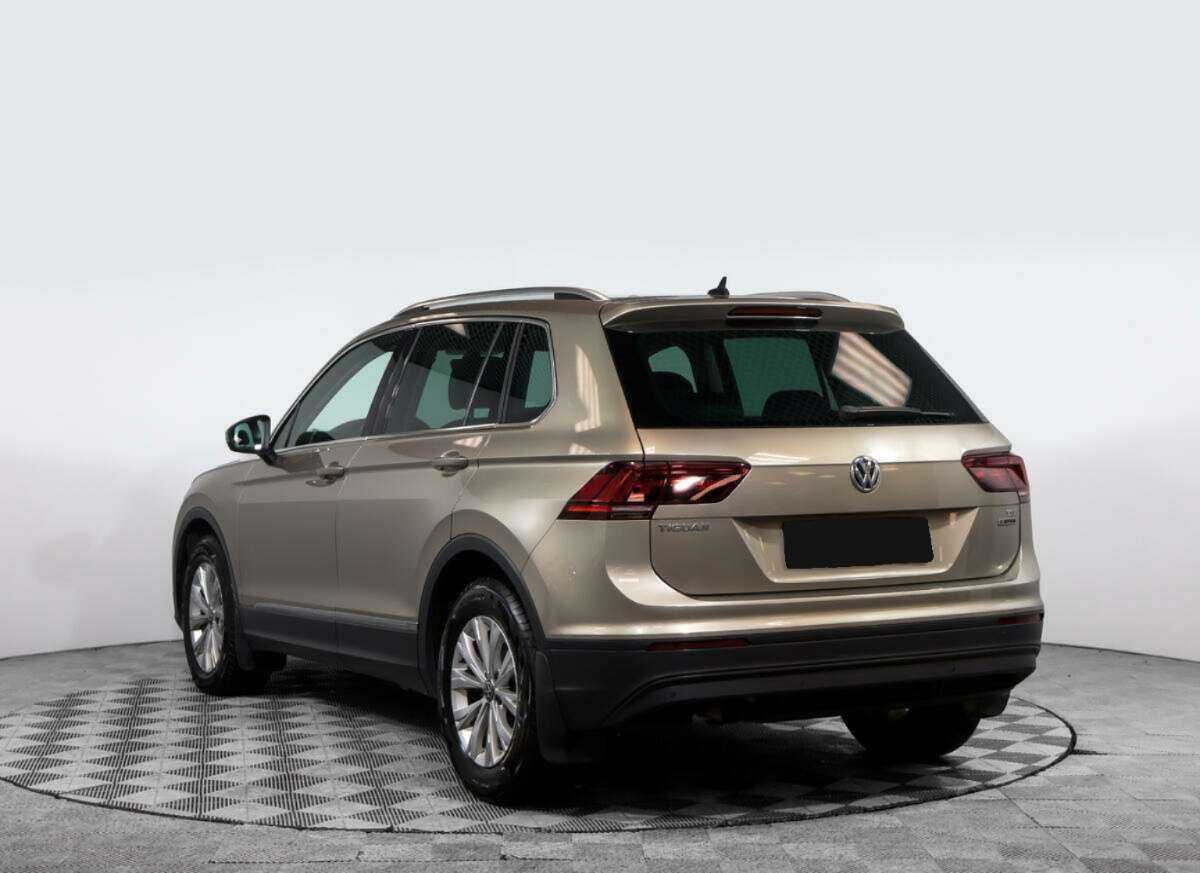 Volkswagen Tiguan, 2017 Фото №6