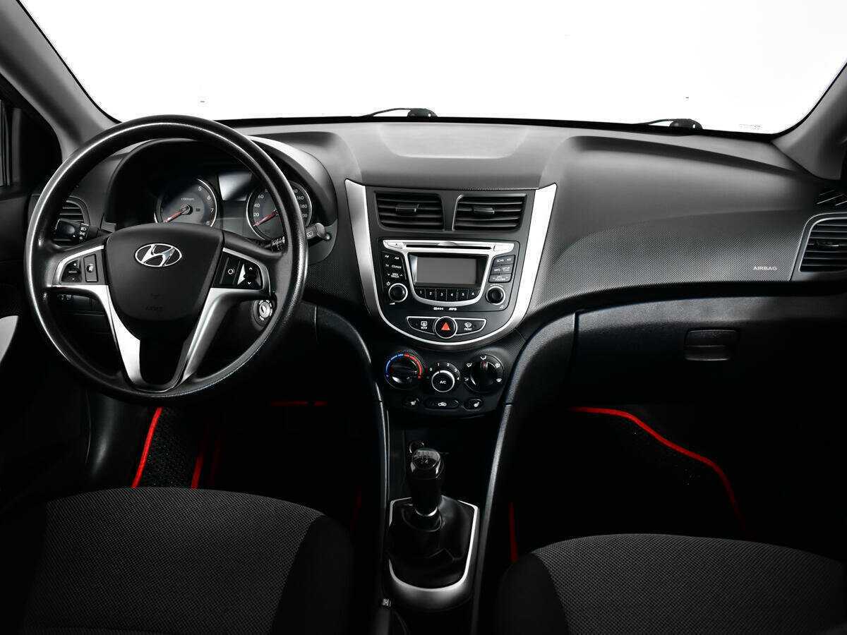 Hyundai Solaris, 2012 Фото №12