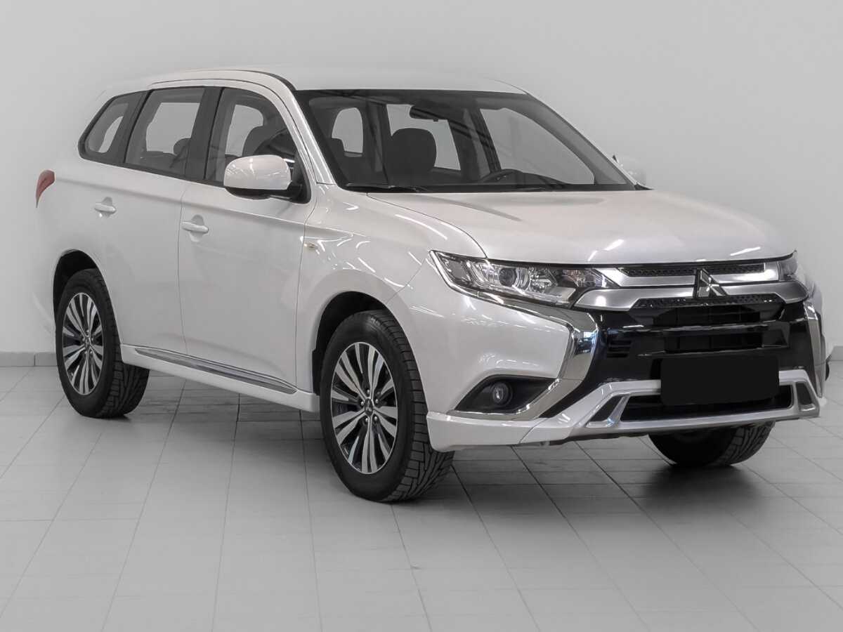 Mitsubishi Outlander, 2022 Фото №3