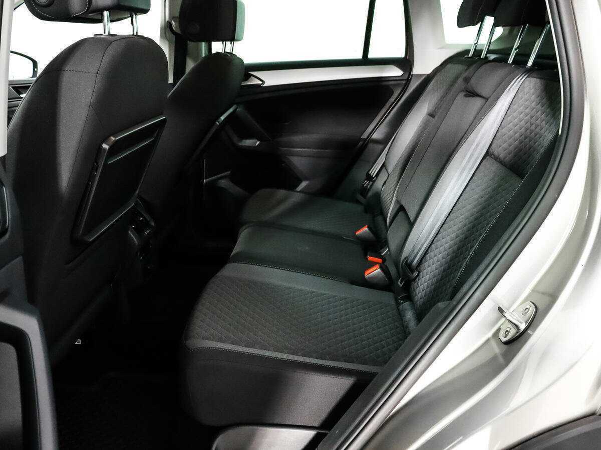 Volkswagen Tiguan, 2017 Фото №10
