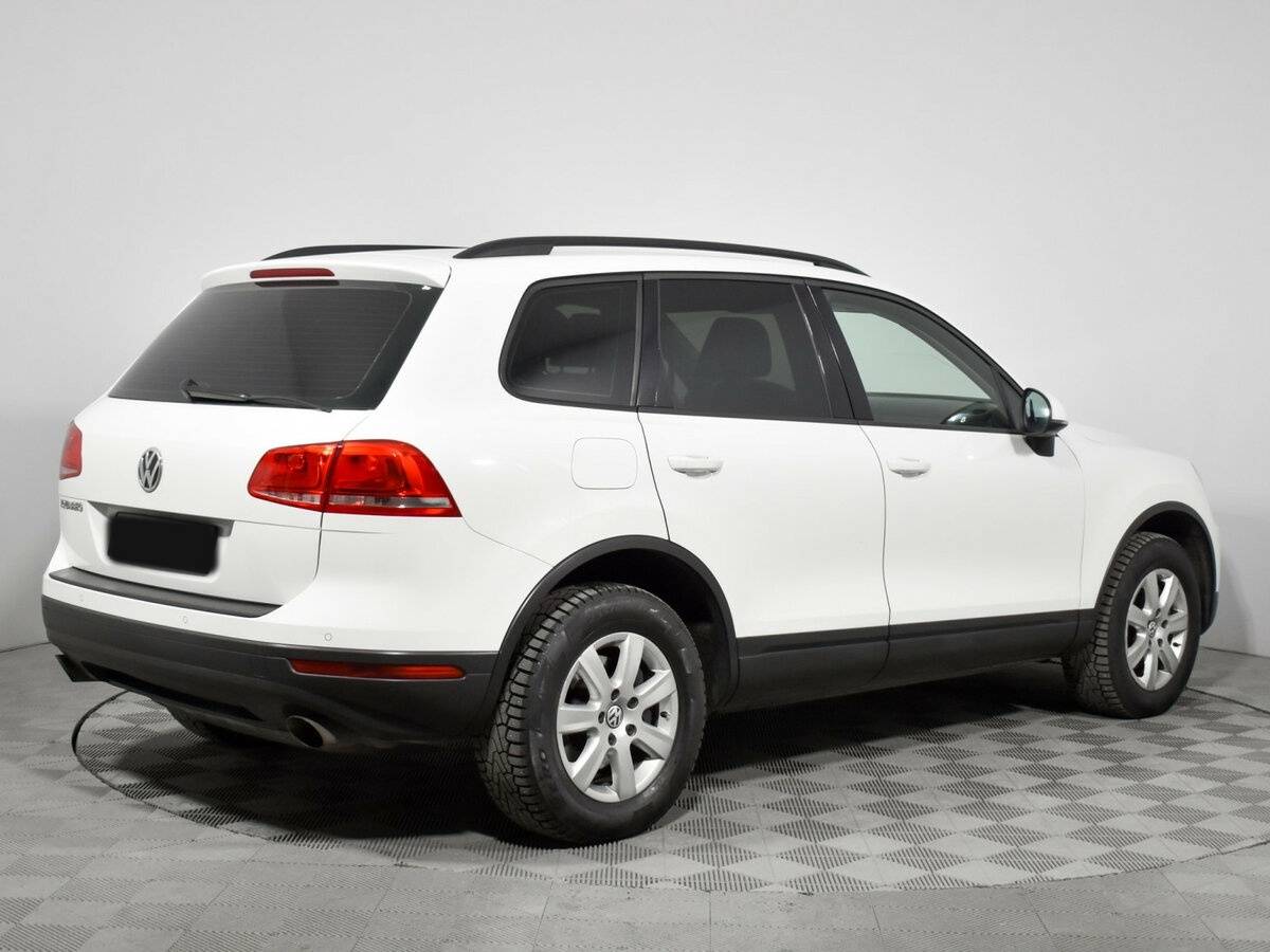 Volkswagen Touareg II Рестайлинг, 2015 Фото №5