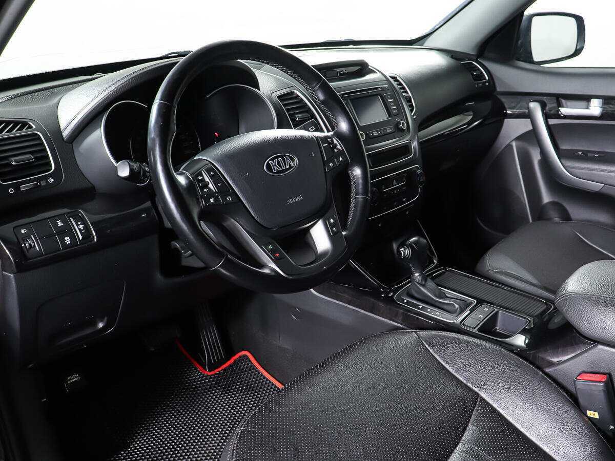 Kia Sorento, 2018 Фото №13