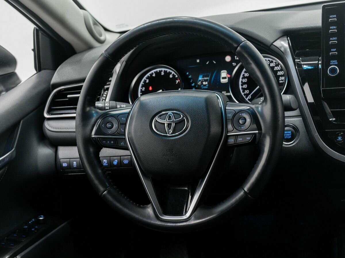 Toyota Camry, 2022 Фото №12