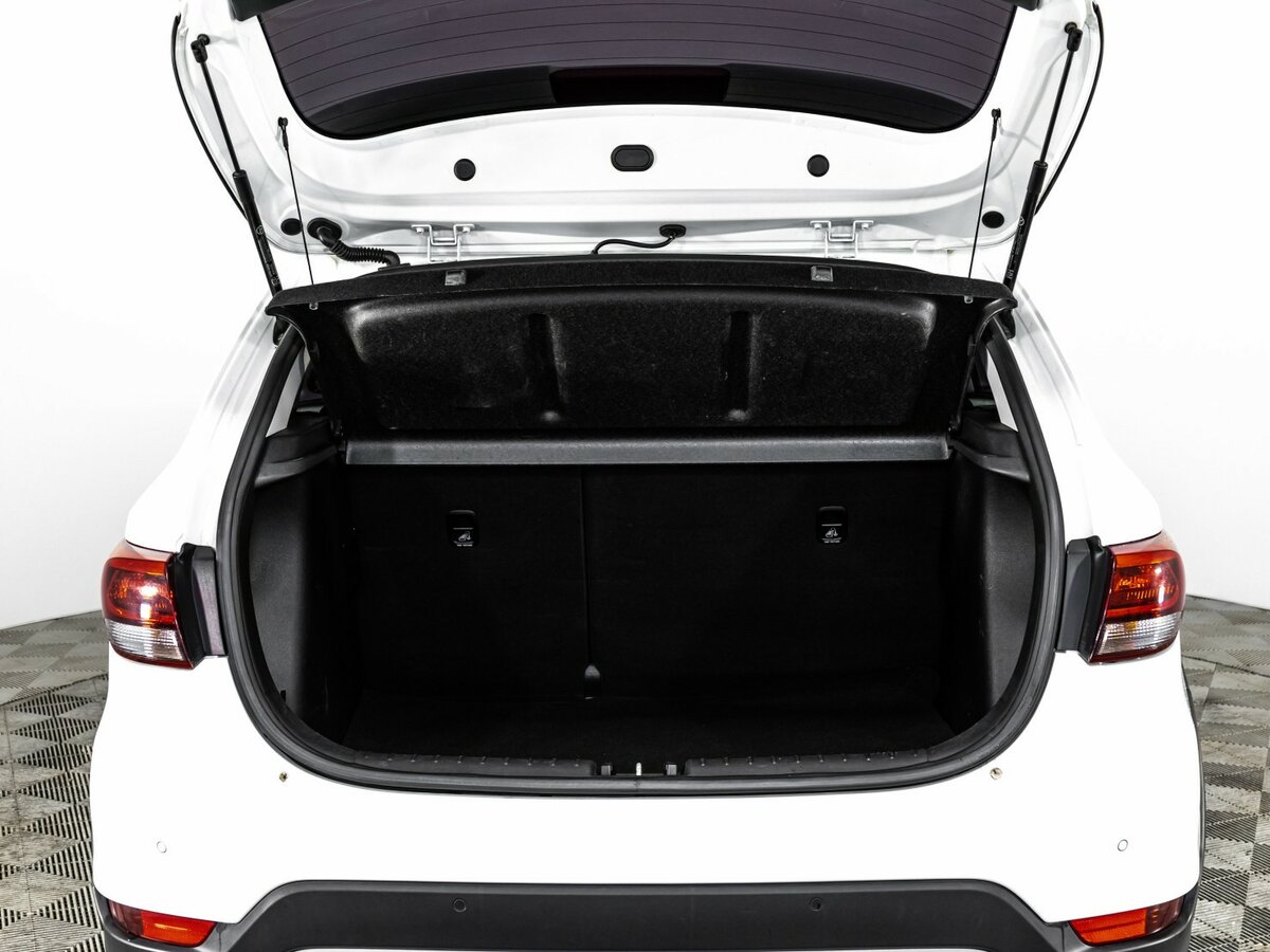 Kia Rio X-Line IV, 2019 Фото №19