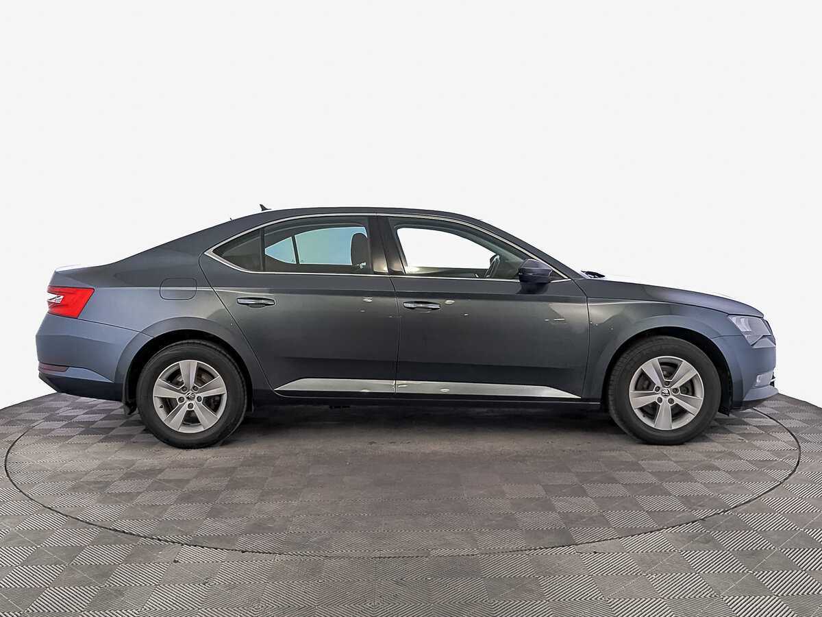 Skoda Superb, 2019 Фото №4