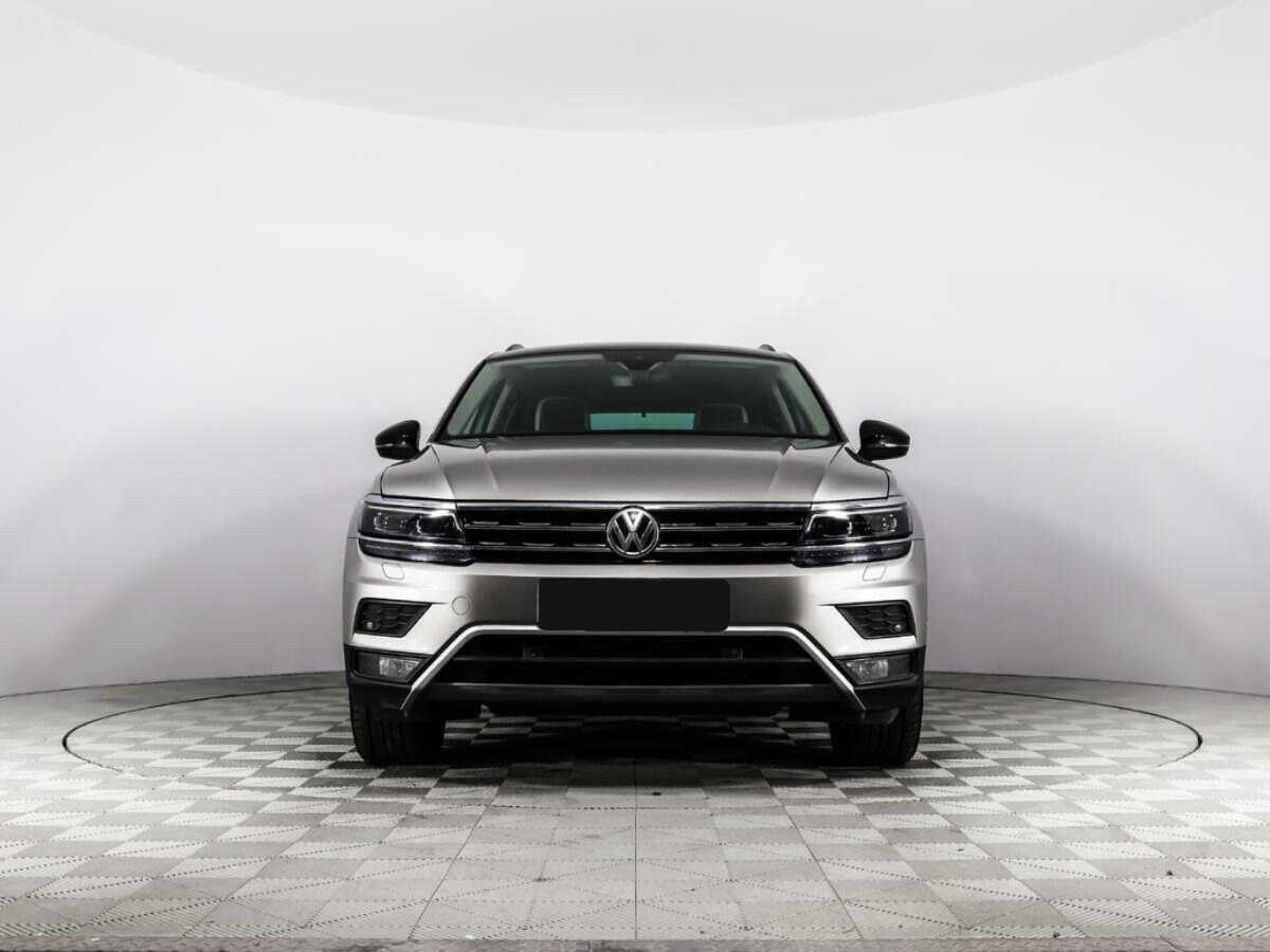 Volkswagen Tiguan, 2019 Фото №2