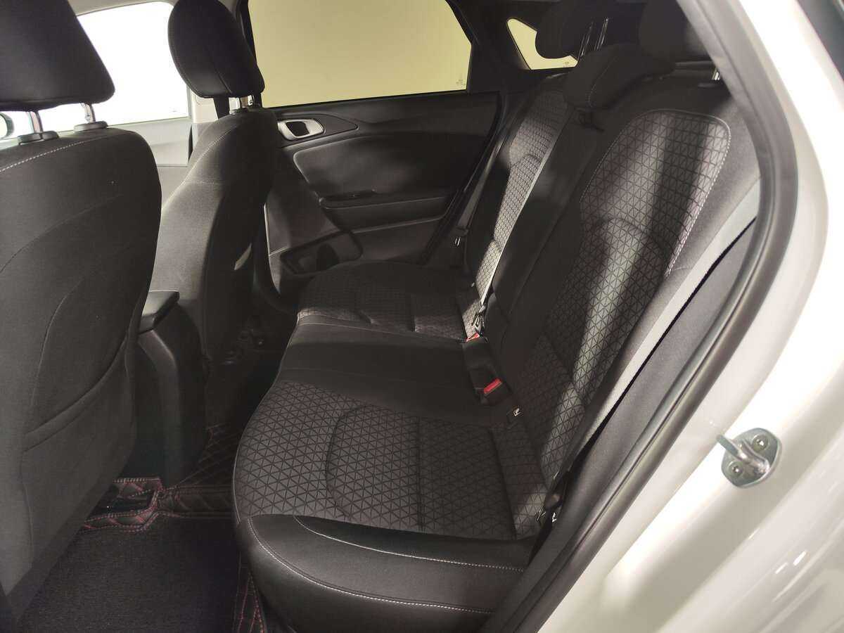 Kia Ceed, 2020 Фото №7