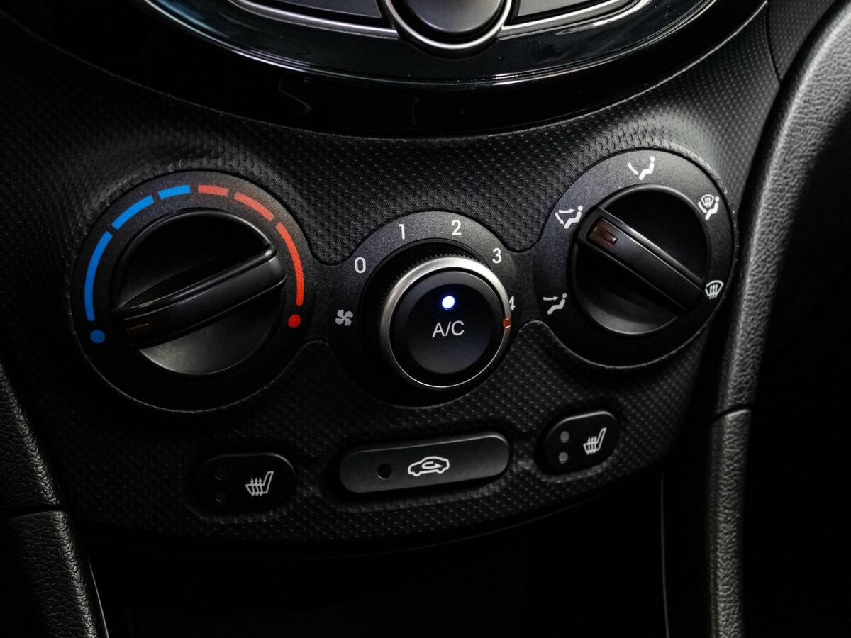 Hyundai Solaris, 2016 Фото №12