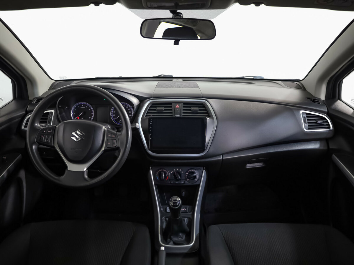 Suzuki SX4 II (S-Cross) Рестайлинг, 2017 Фото №8