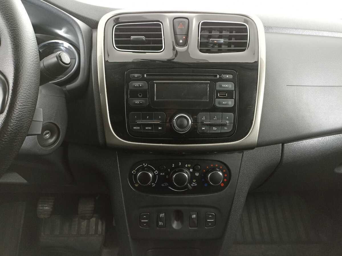 Renault Logan, 2015 Фото №14
