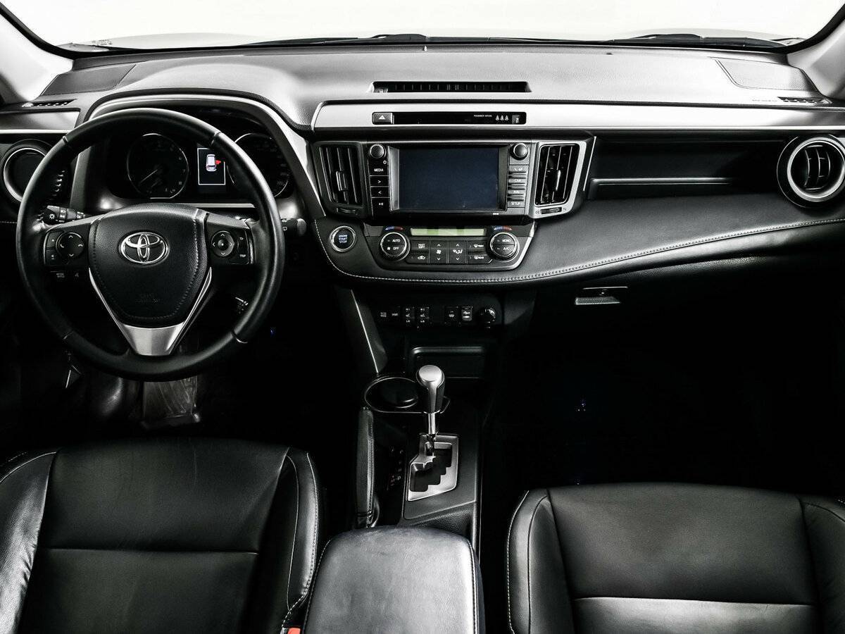 Toyota RAV4, 2017 Фото №11