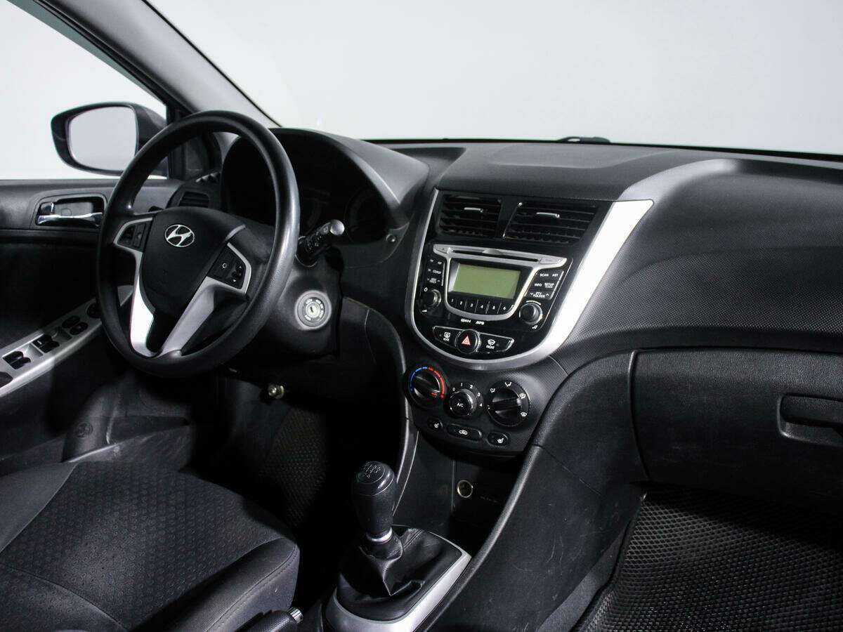 Hyundai Solaris, 2012 Фото №7