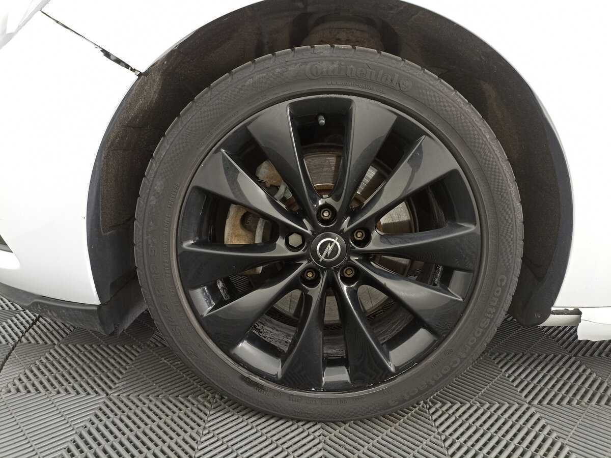 Opel Astra GTC, 2013 Фото №17