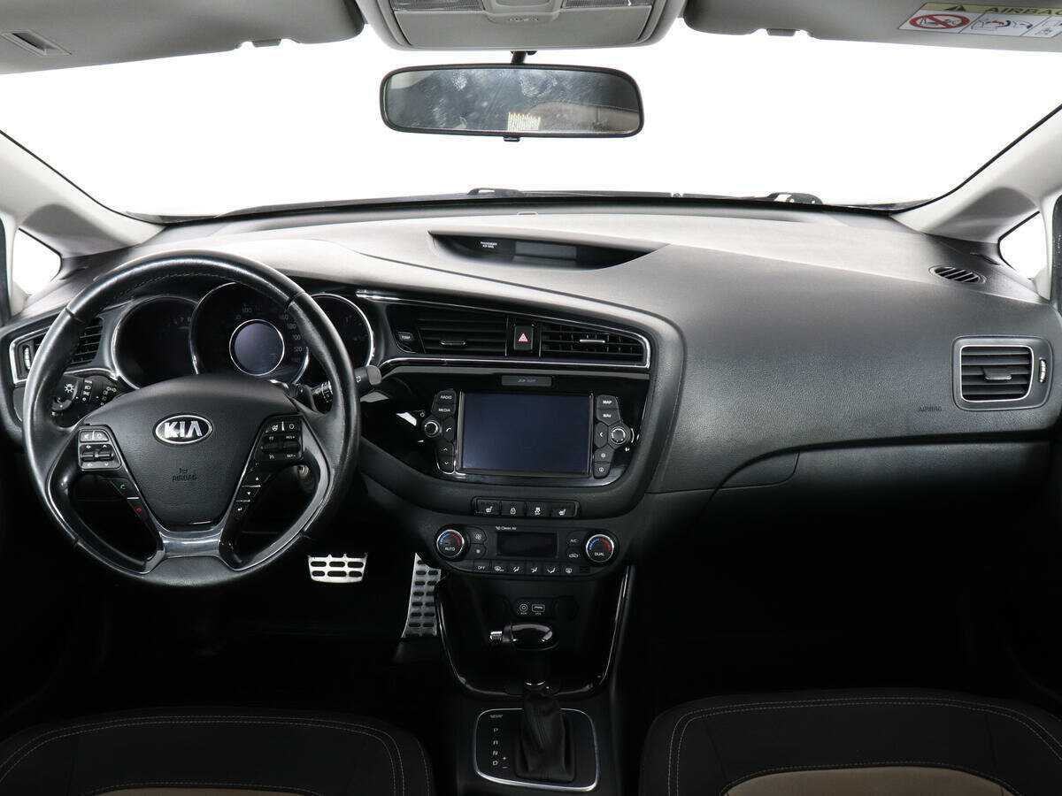 Kia Ceed, 2016 Фото №12