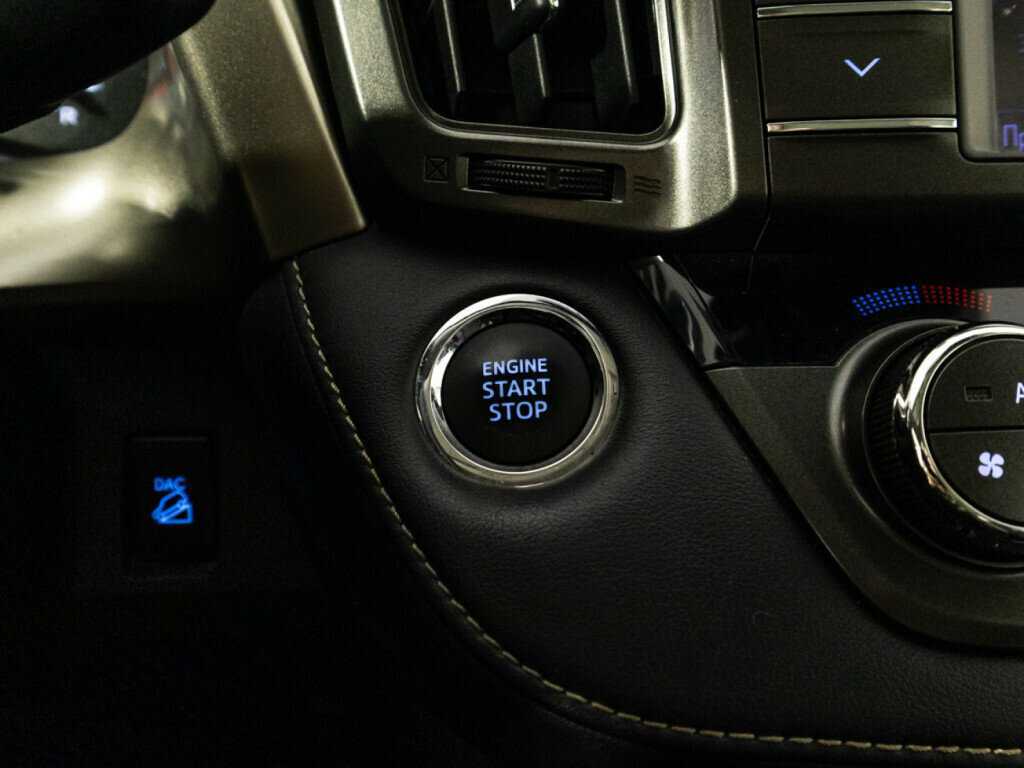 Toyota RAV4, 2013 Фото №21