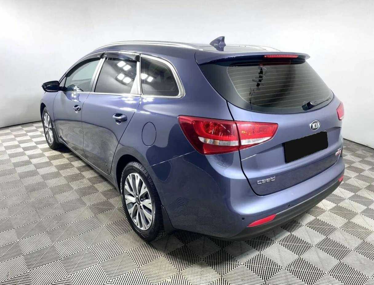 Kia Ceed, 2018 Фото №7