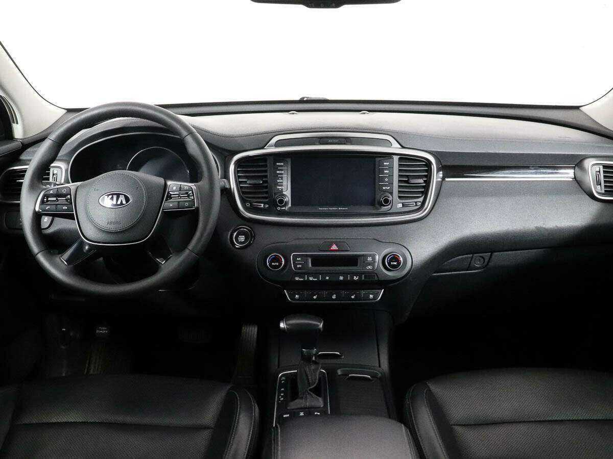 Kia Sorento, 2018 Фото №11